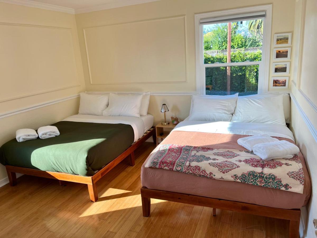 Spacious Renovated Petaluma Home- Pool Table, Fire Pit, Parking Екстериор снимка