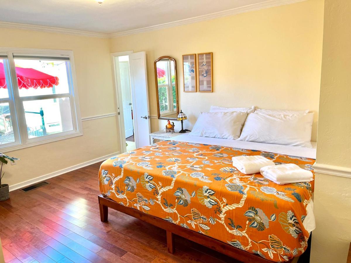 Spacious Renovated Petaluma Home- Pool Table, Fire Pit, Parking Екстериор снимка